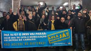 Governo vai ao STJ contra greve de servidores do INSS